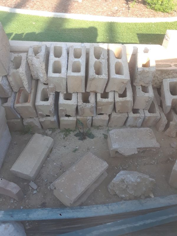 Brown split face block 6x8x16 for Sale in Moreno Valley, CA OfferUp