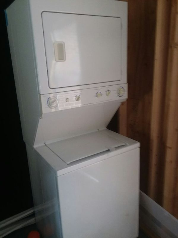 Frigidaire washer dryer combo for Sale in Belton, SC OfferUp