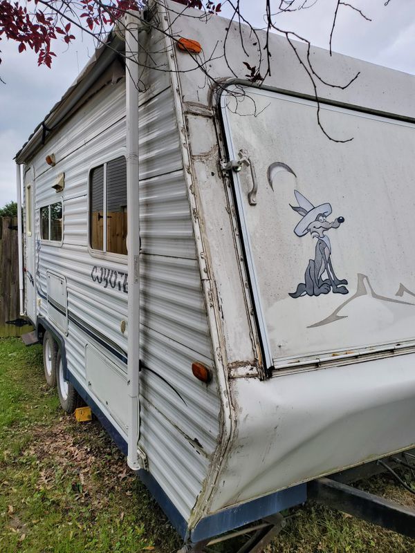 2005 coyote KZ hybrid camper for Sale in Indianapolis, IN