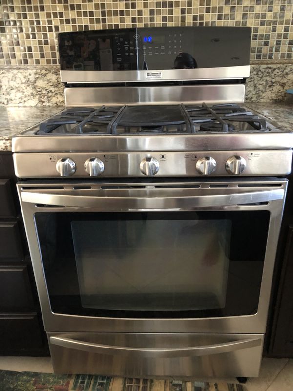Kenmore Elite 5 burner gas stove for Sale in Los Alamitos, CA OfferUp