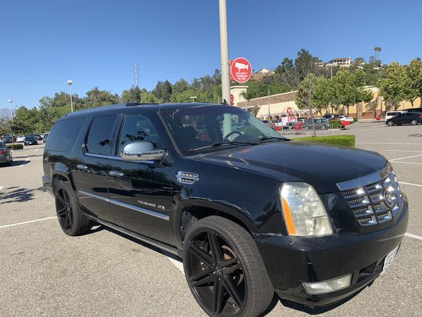 2007 CADILLAC ESCALADE ESV PRICE REDUCED!! for Sale in Hacienda Heights