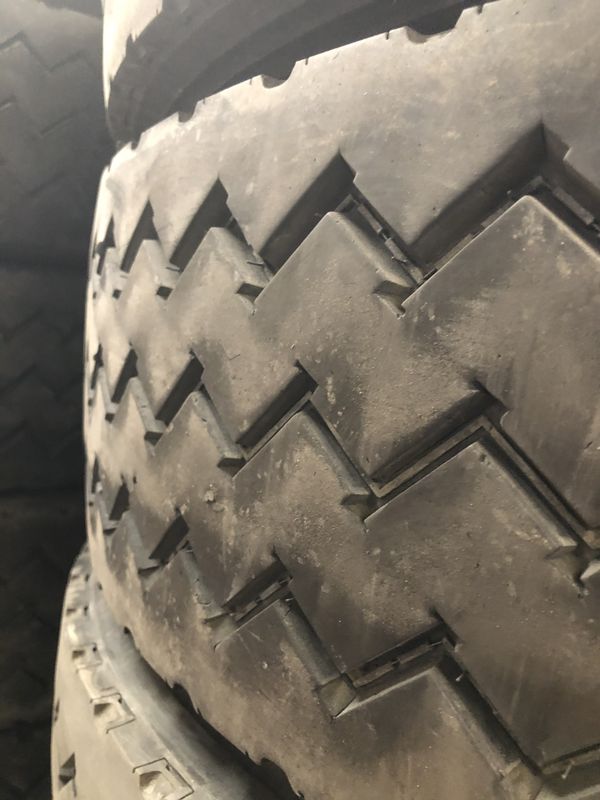 11R22.5 Hankook Used truck tire original for Sale in Glendale, AZ OfferUp