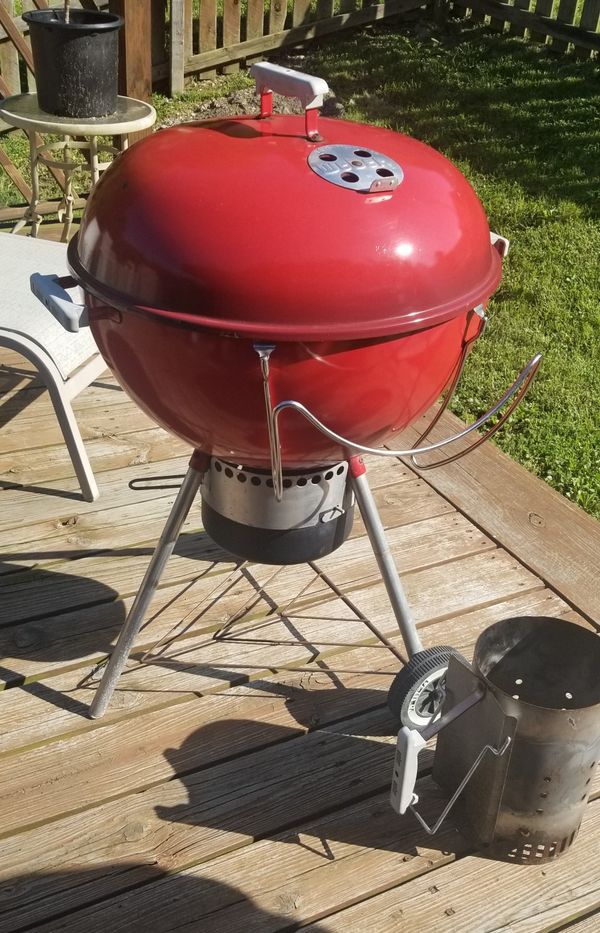 VINTAGE RED WEBER 22" BARBECUE BBQ CHARCOAL GRILL for Sale in Imperial