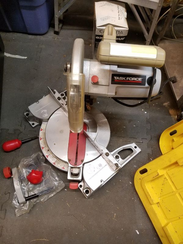 Task Force 10" compound miter saw for Sale in Marysville, WA - OfferUp