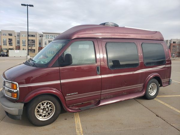 Gmc savana 2000