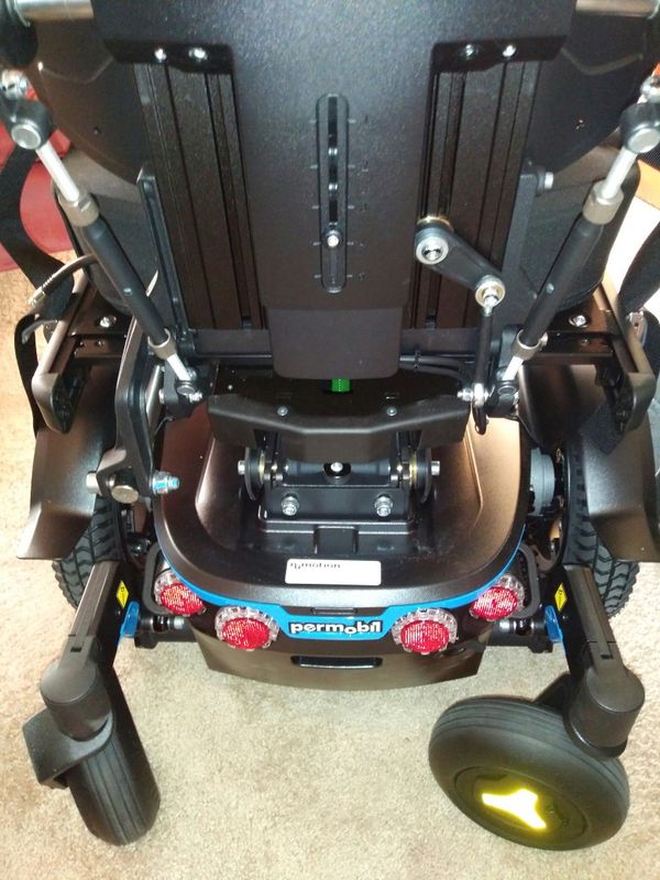 (Brand New) NuMotion Power Wheelchair Permobil (Plus Accessories