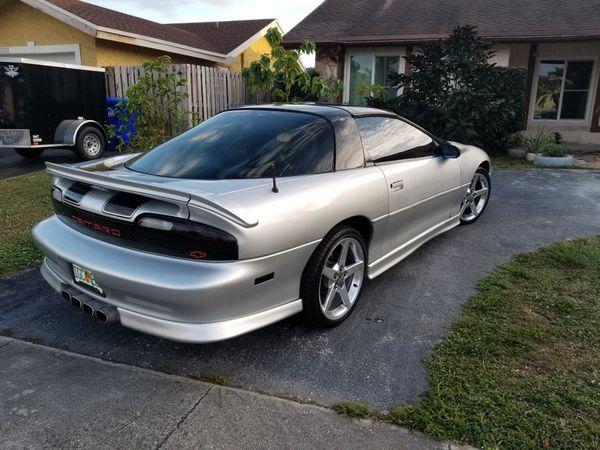 96 Camaro RS T-Top for Sale in Pompano Beach, FL - OfferUp