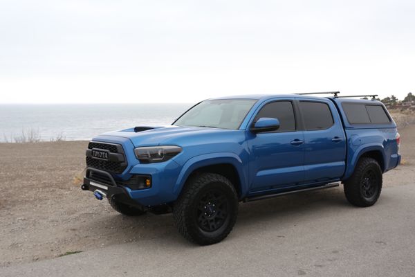 2016-2018 Toyota Tacoma ARE V Series Camper Shell (Blazing Blue Pearl ...