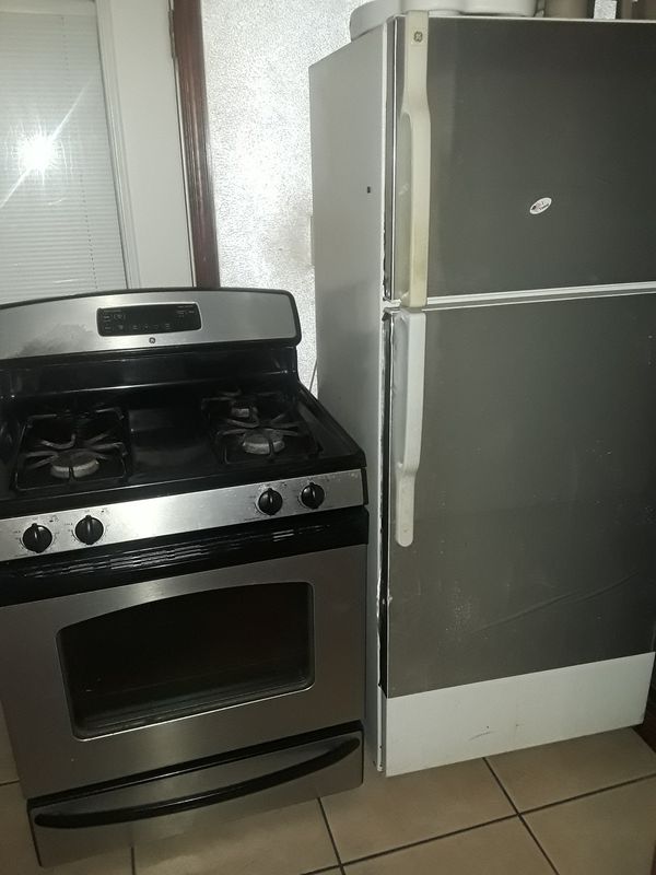 fridge and gas stove set