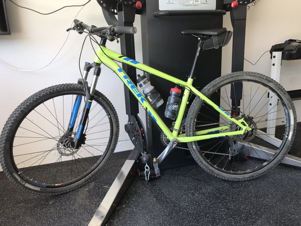 Trek X-Caliber 7 Model 2016 Lime Green and Blue for Sale in Calabasas, CA - OfferUp