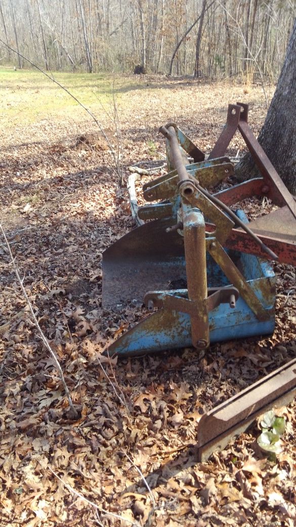 Three point hitch dirt pan scoop for Sale in Rutherfordton, NC OfferUp
