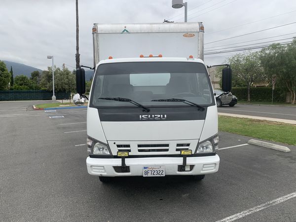 2007 Isuzu NPR box truck Diesel 260k Runs excellent $7000 Firm for Sale