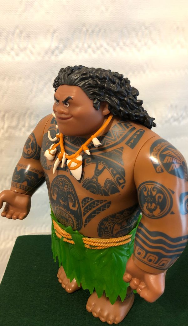 large maui doll