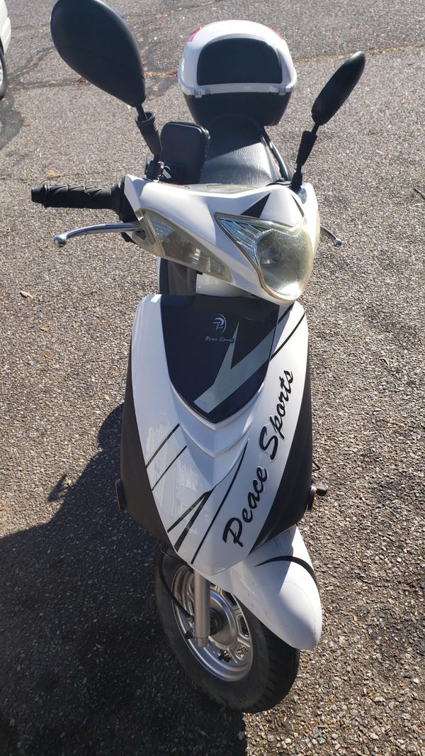 2017 Peace Sports 50cc Scooter for Sale in Virginia Beach, VA - OfferUp