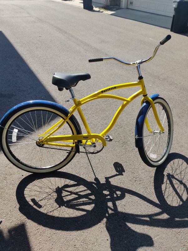 pacifico beach cruiser