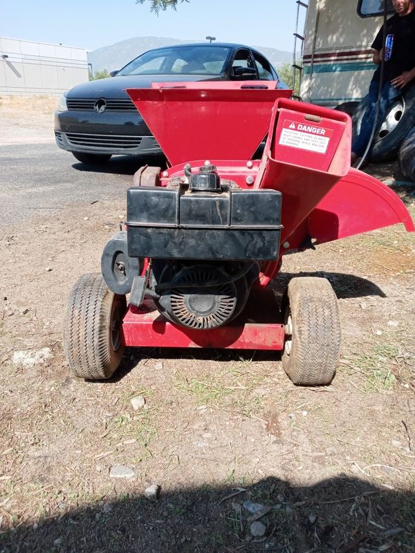 MTD wood chipper / shredder 5 h.p. 5hp for Sale in San Bernardino, CA ...