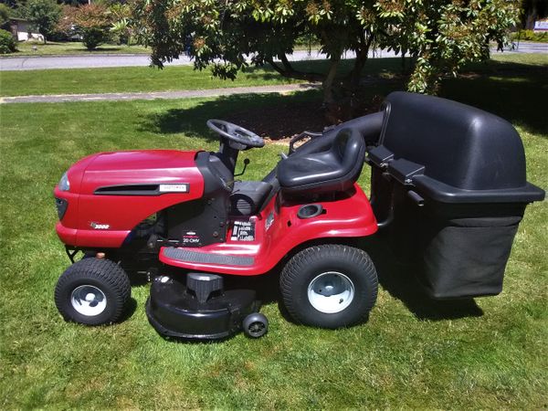 2006 Craftsman LT3000 riding mower for Sale in Mount Vernon, WA - OfferUp