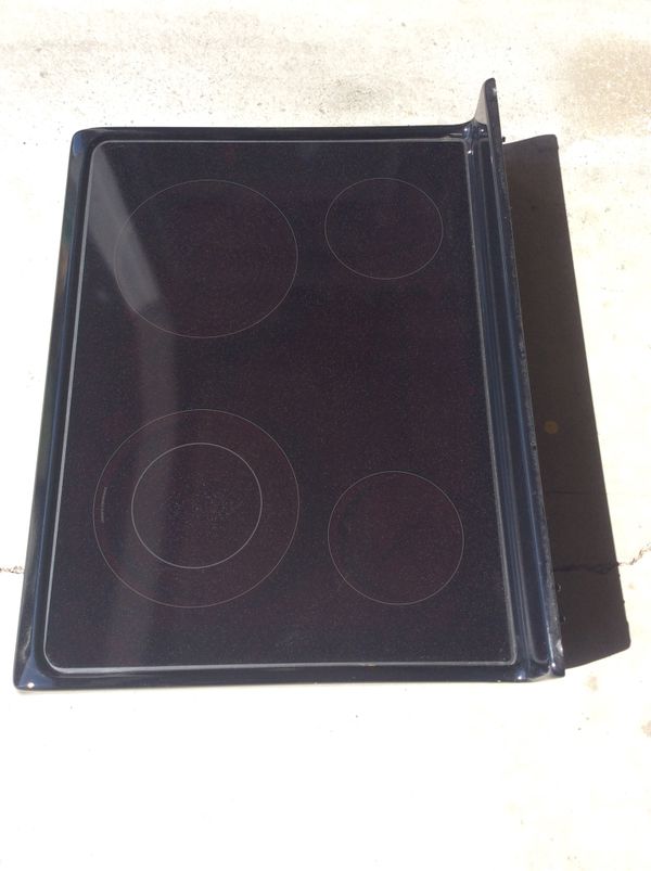 Kenmore glass cooktop 316251967, two available in black for Sale in