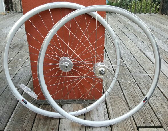 vera corsa wheelset