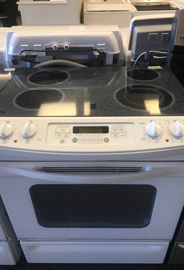 GE Profile Slide In Glass Top Stove White for Sale in Orlando, FL OfferUp