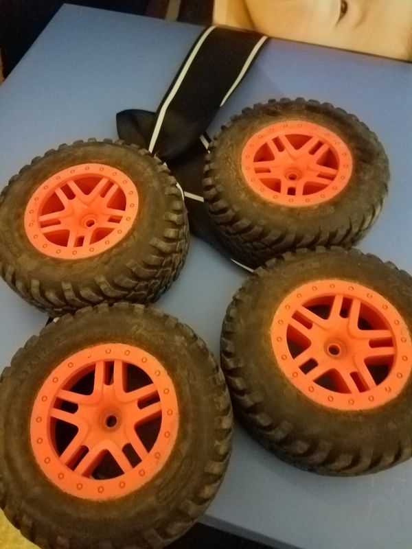 buy traxxas slash 4x4