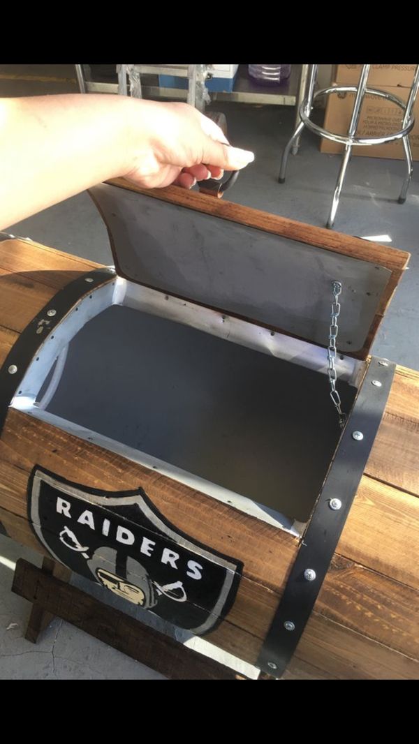 Raiders ice chest for Sale in Las Vegas, NV OfferUp