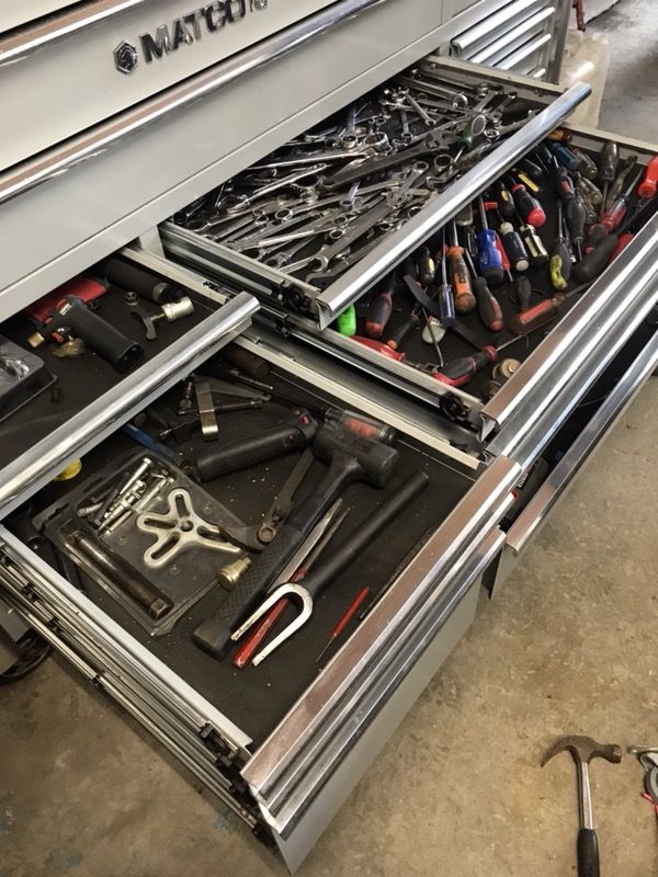 Matco 6s triple bay toolbox with hutch for Sale in Stafford, VA OfferUp