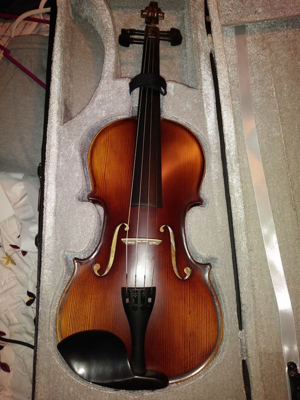 Cherry Wood Violin Wind Instrument for Sale in Miami, FL - OfferUp