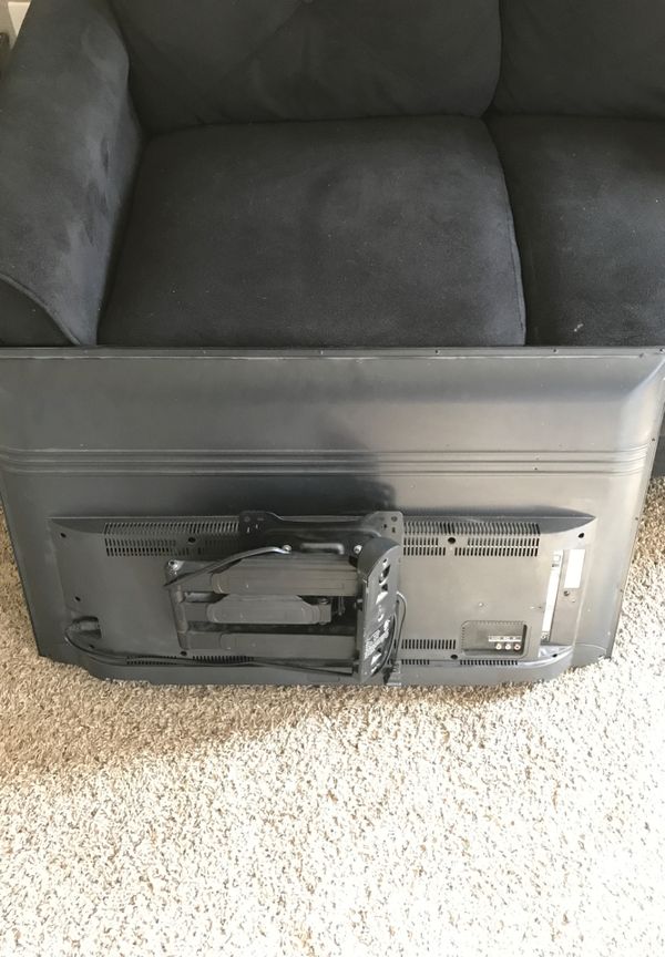 Tcl roku tv, wall mount only for Sale in Cleveland, OH - OfferUp