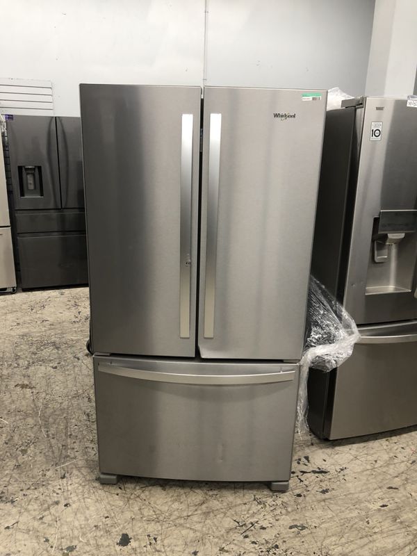 whirlpool-2018-smudge-proof-stainless-steel-french-door-fridge-floor