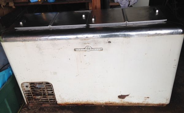 kelvinator ice cream freezer