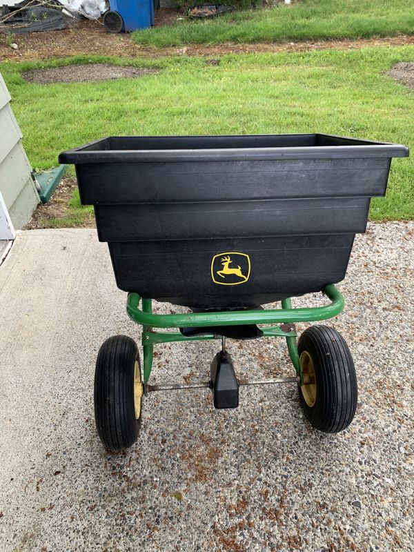 John Deere Tow Behind Fertilizer Spreader Like New for Sale in Renton
