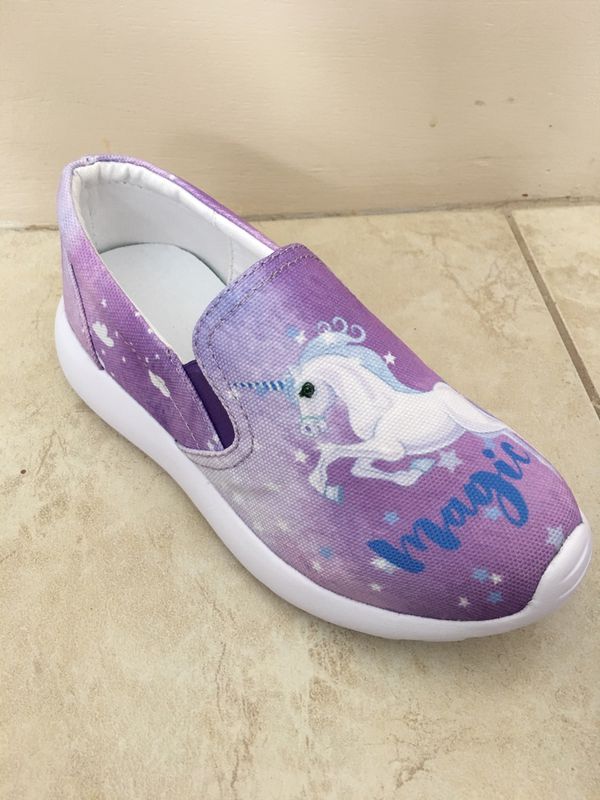  Kids  unicorn  slip on shoes  size 13 child for Sale in Yorba 