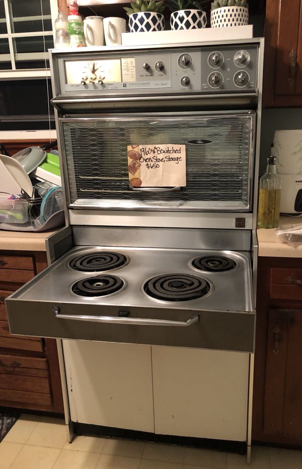 1960 Bewitched Oven, Stove, Storage!! 650.00 OBO for Sale in Meriden