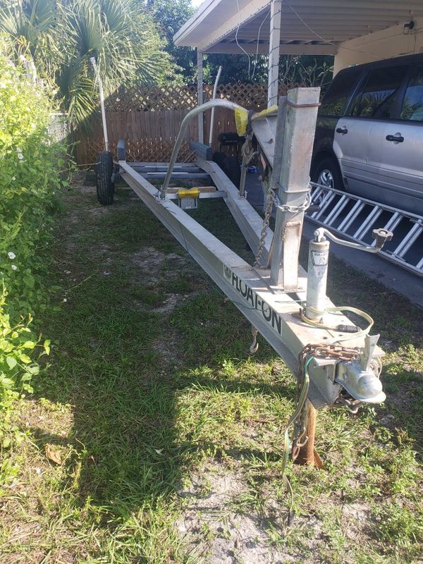 26ft float on boat trailer for Sale in LAKE CLARKE, FL OfferUp