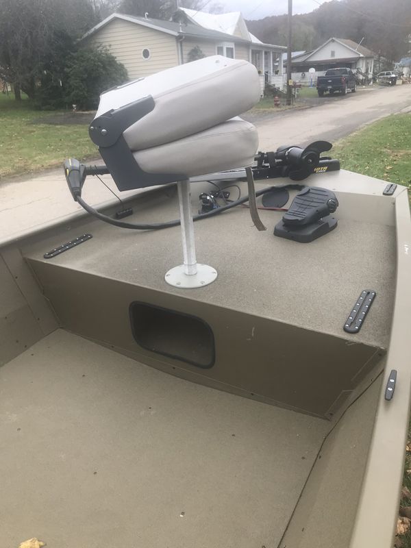 2015 G3 1652 VBW Boat 2015 Yamaha 9.9 Fourstroke Tiller Outboard 2015