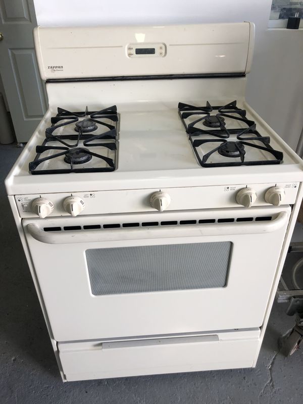 Used Gas stove 30” inch for Sale in Elizabeth, NJ OfferUp