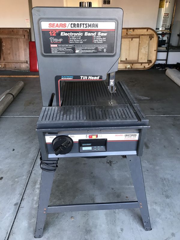 Craftsman 12” Electronic Band Saw for Sale in Fontana, CA - OfferUp
