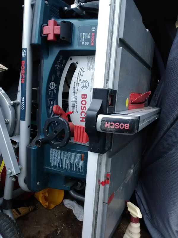 Bosch TS3000 Gravity rise table saw for Sale in Seattle, WA - OfferUp