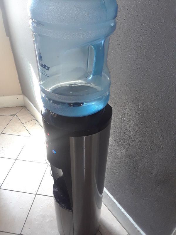 Sparkletts water cooler for Sale in Phillips Ranch, CA - OfferUp