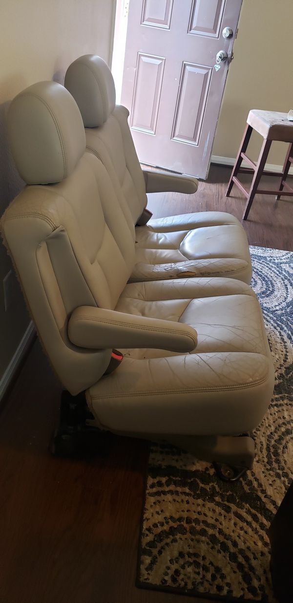 suburban-2nd-row-captain-leather-seats-for-sale-in-la-porte-tx-offerup