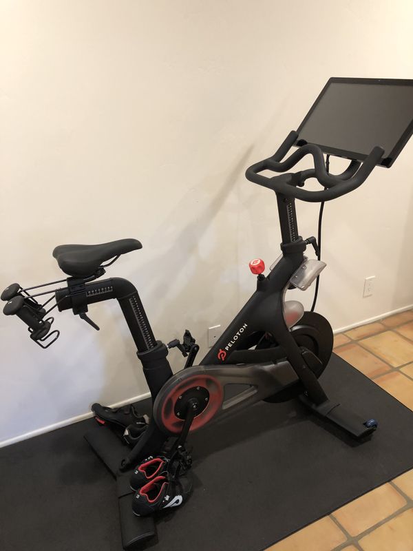 Peloton Bike Gen 2 new 12/2018 original owner PRICE FIRM