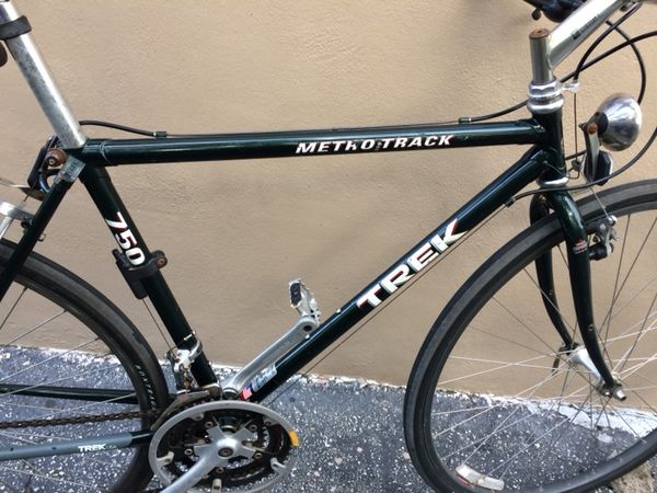 Trek metro on sale track 750