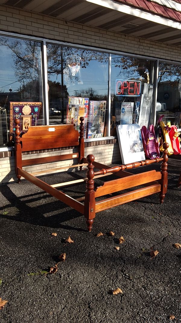 Leonard's new and used furniture 1047 Union Boulevard Allentown PA ZIP