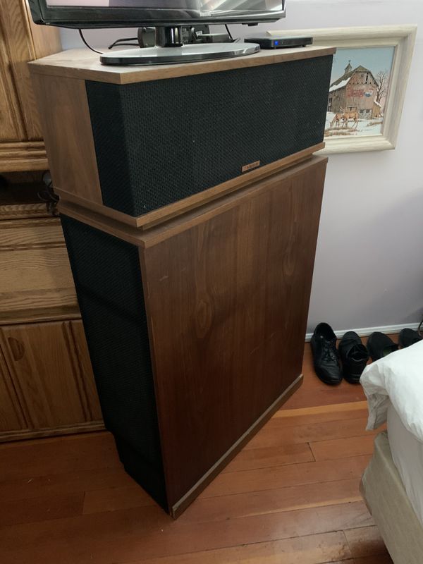 Klipsch corner horn speaker OBO 52” tall x 31” wide x 28” deep (set of ...