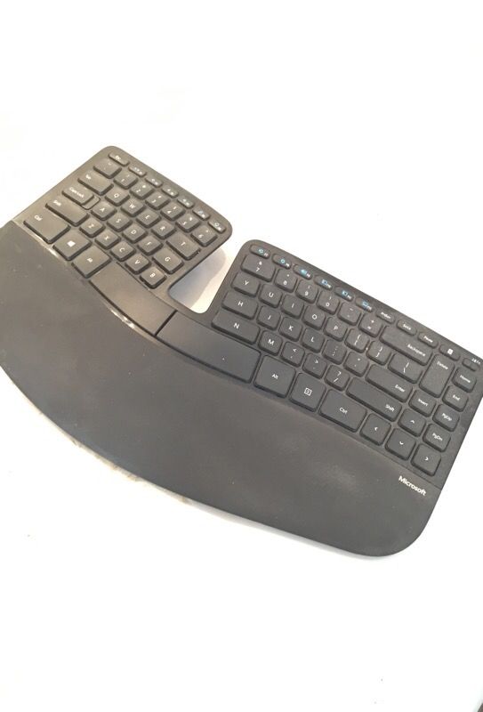 ergonomic split keyboard wireless