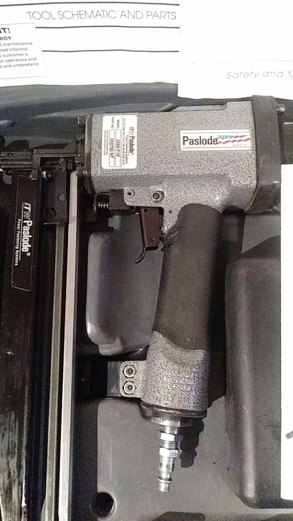 Paslode Model 3250/65F16 Finish Nailer for Sale in Independence, MO
