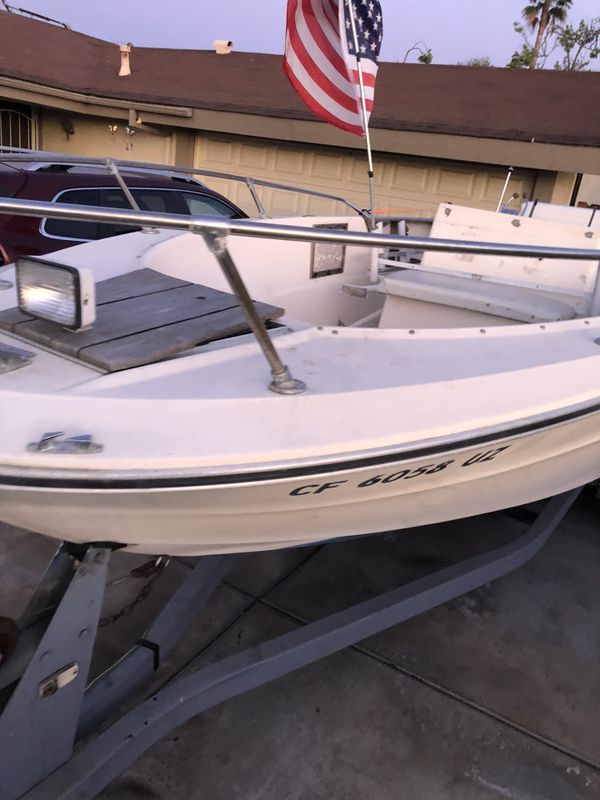 20 ft sea ray center console boat for Sale in Corona, CA OfferUp