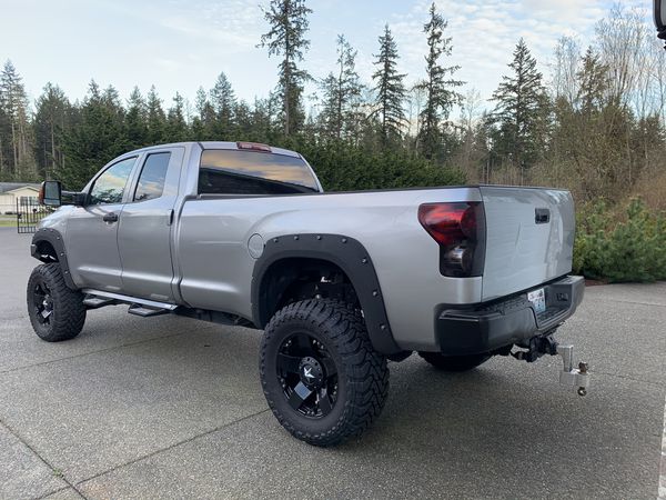 Toyota Tundra 8 Foot Bed