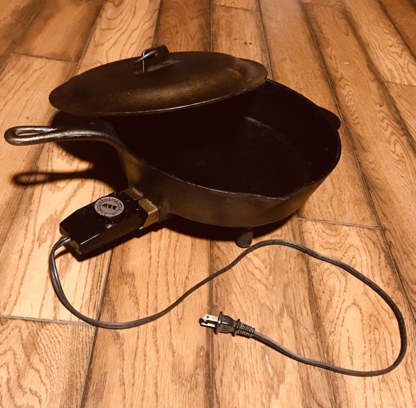 Vintage 1950's Electric Cast Iron Skillet with self basting lid! (Model